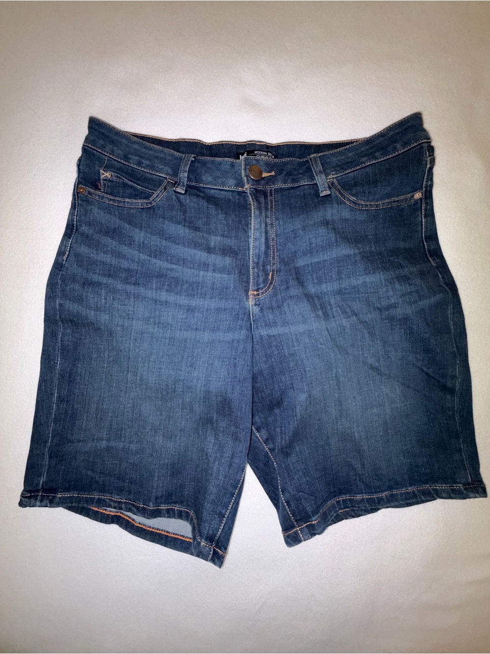 Lee Modern Series Curvy Fit Denim Shorts